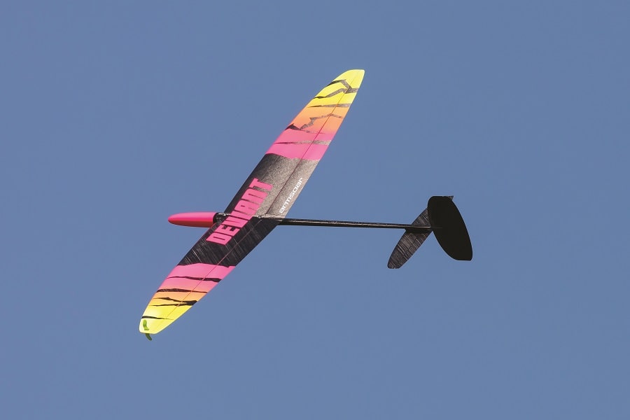 This “mini” discus-launch glider offers maximum performance!