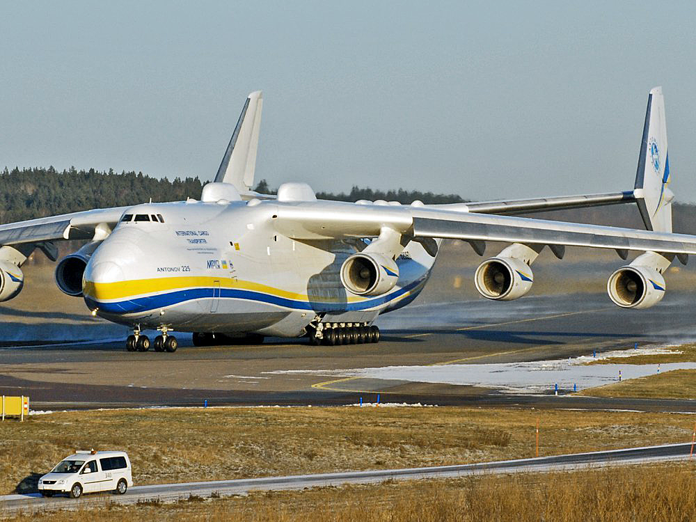AN-225, World's Largest Plane Destroyed in Ukraine