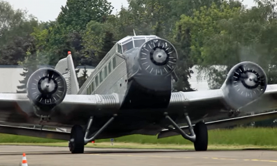 Crosswind departure, youtube