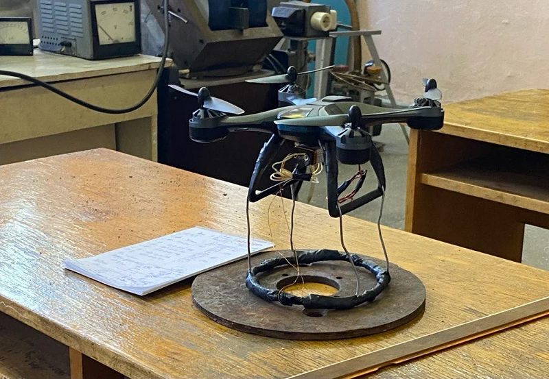 Ukrainian Teenager Invents Landmine-Detecting Drone
