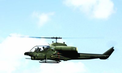 The twin-engine Super Cobra was super smooth in the air during its first flights and the Heli-Factory mechanics are very reliable. This is important in a scale helicopter because maintenance is difficult once the mechanics are inside the fuselage.