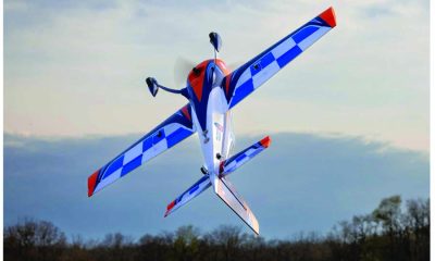 E-flite Extra 330 BNF