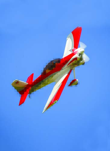 Helmut Schmitter’s beautifully finished 114-inch-span Grupp-Modellbau RV-4. (Photo by David Hart/CapturedFromTheHart.com)